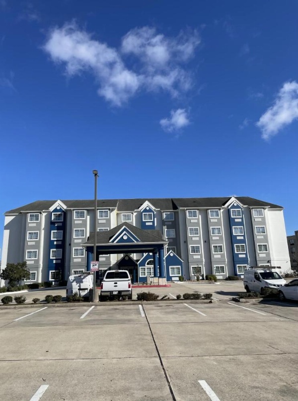 Microtel Inn & Suites by Wyndham Baton Rouge Airport image 11